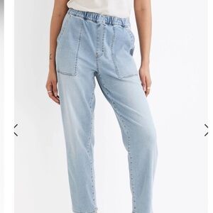 Madewell Pull-On Relaxed Jeans in Belleview Wash - size small
